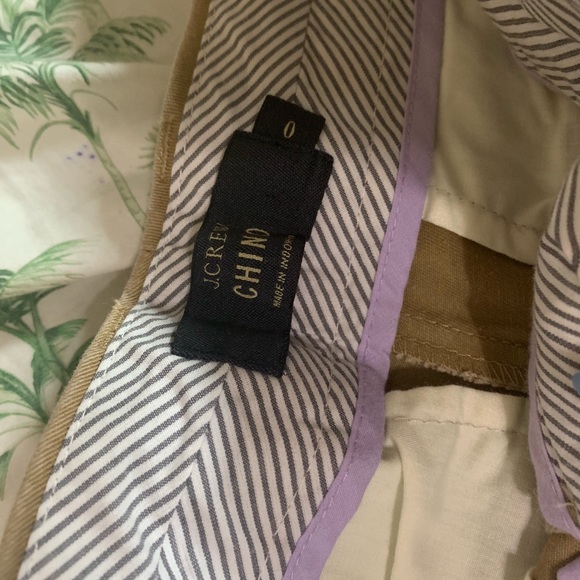 J. Crew Women’s Chino Shorts - Picture 4 of 4